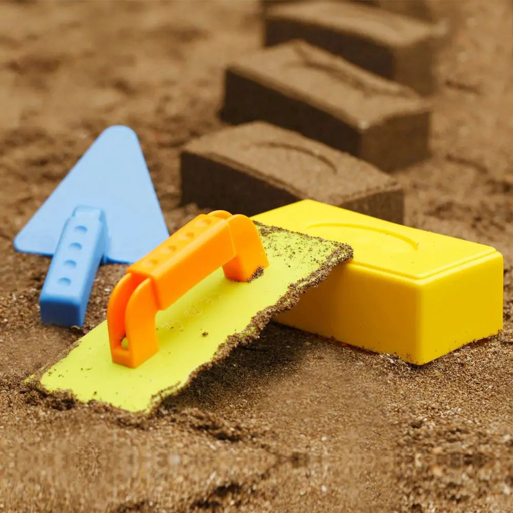 Snow & Sand Builder Set – 3-in-1 Moulds for Year-Round Fun