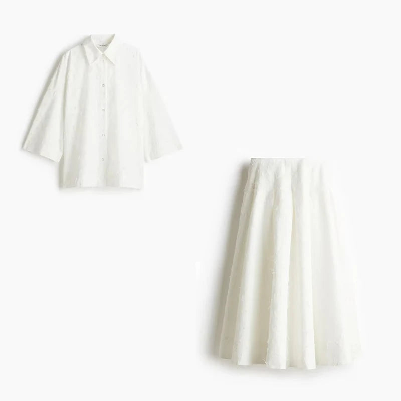 Elegant Shirt and Skirt Set – Women’s Lapel Long Sleeve Top with Pleated High Waist Skirt