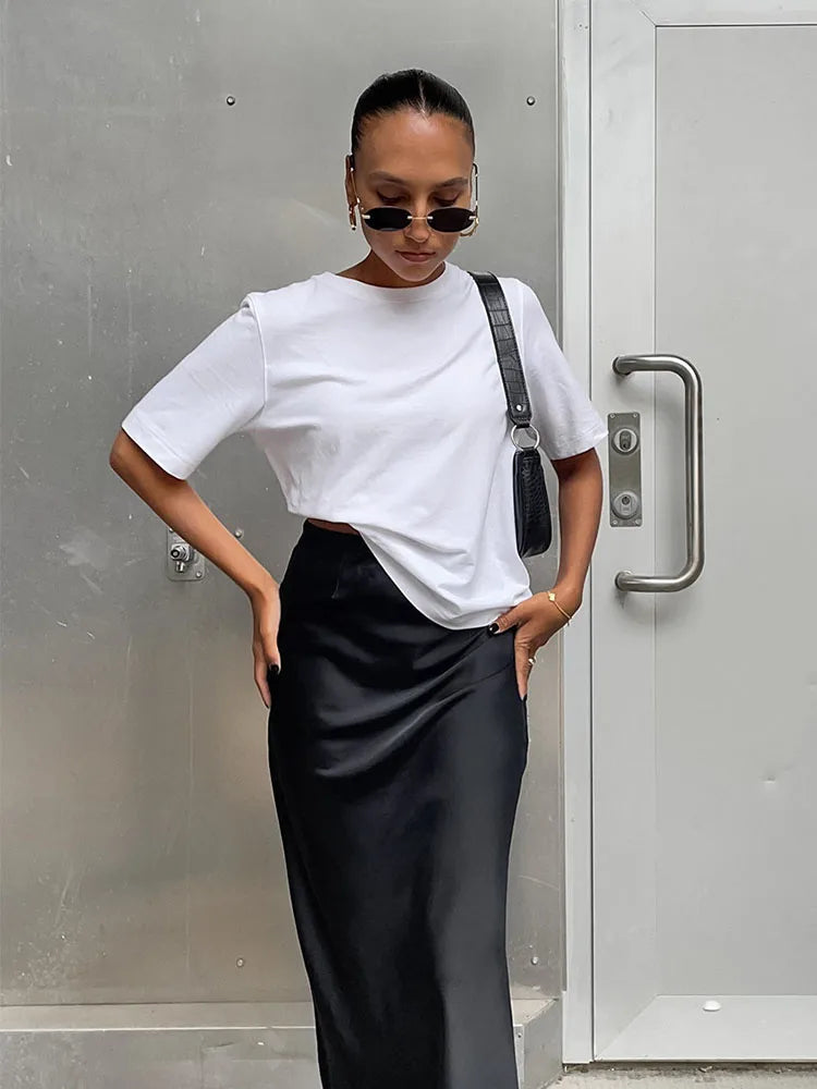 Chic Black Trumpet Skirt – Spring & Summer Elegant Office Attire for Ladies