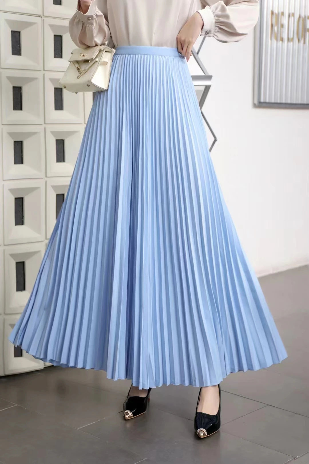 Women’s Elegant Pleated Skirt – High Waist Midi for Timeless Style