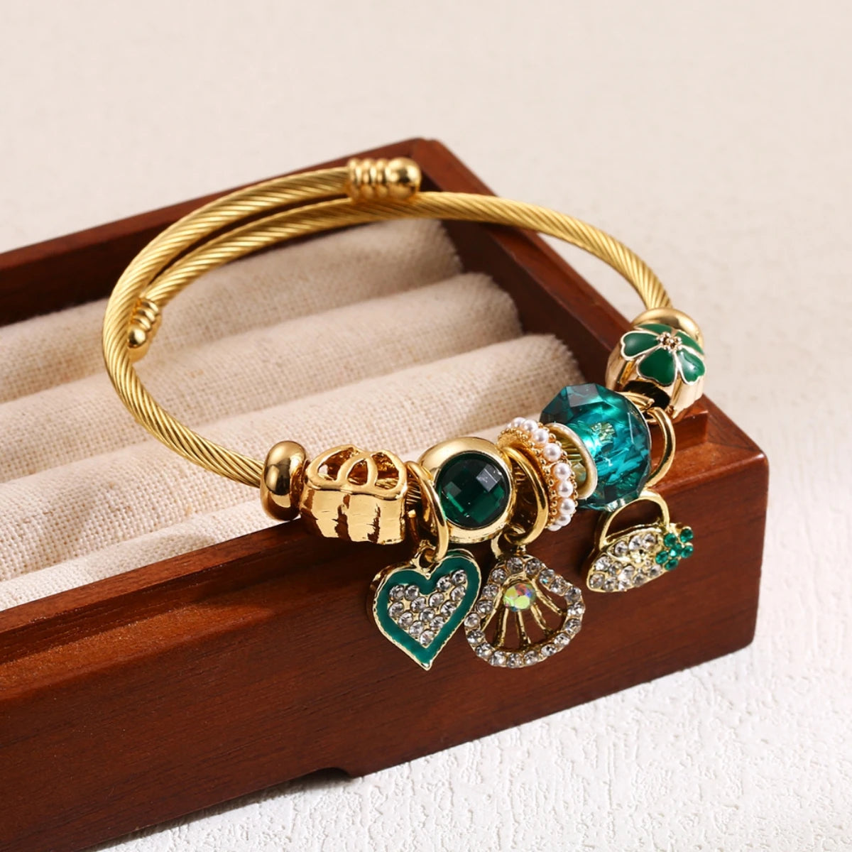 Elegant Stainless Steel Beaded Love Bracelet – Multi-Element Circle Design