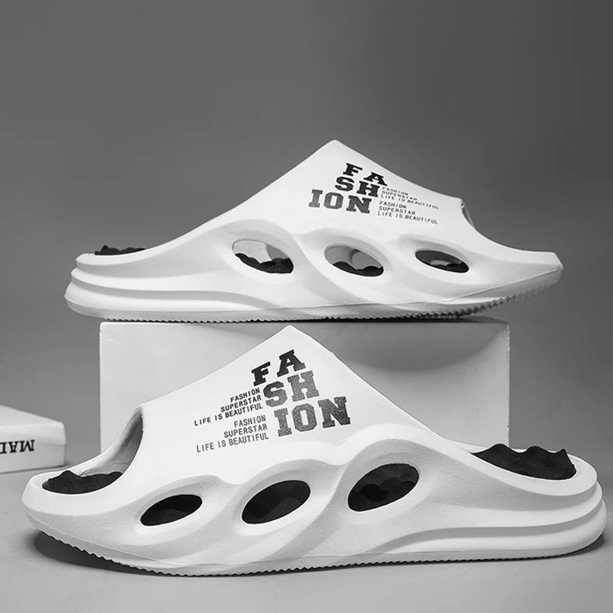 Men’s Casual Flip Flop Sandals – Anti-Slip Shower & Beach Wear