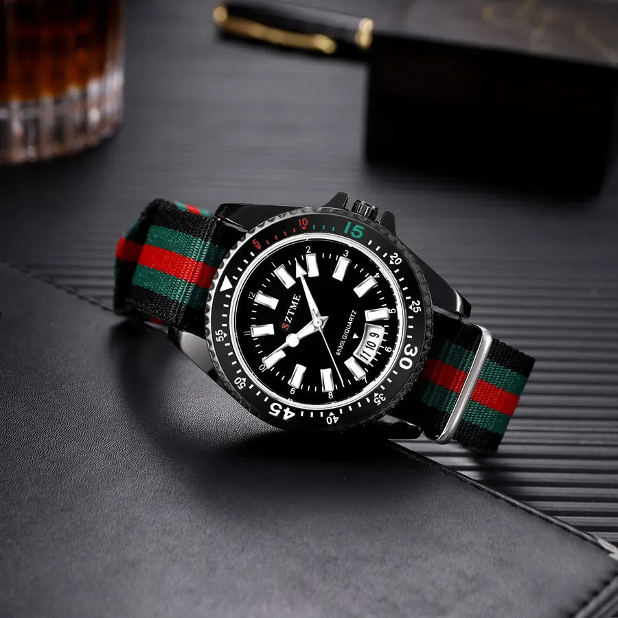 Unisex Luxury Quartz Watch – Simple Business Style with Nylon Band & Date Display