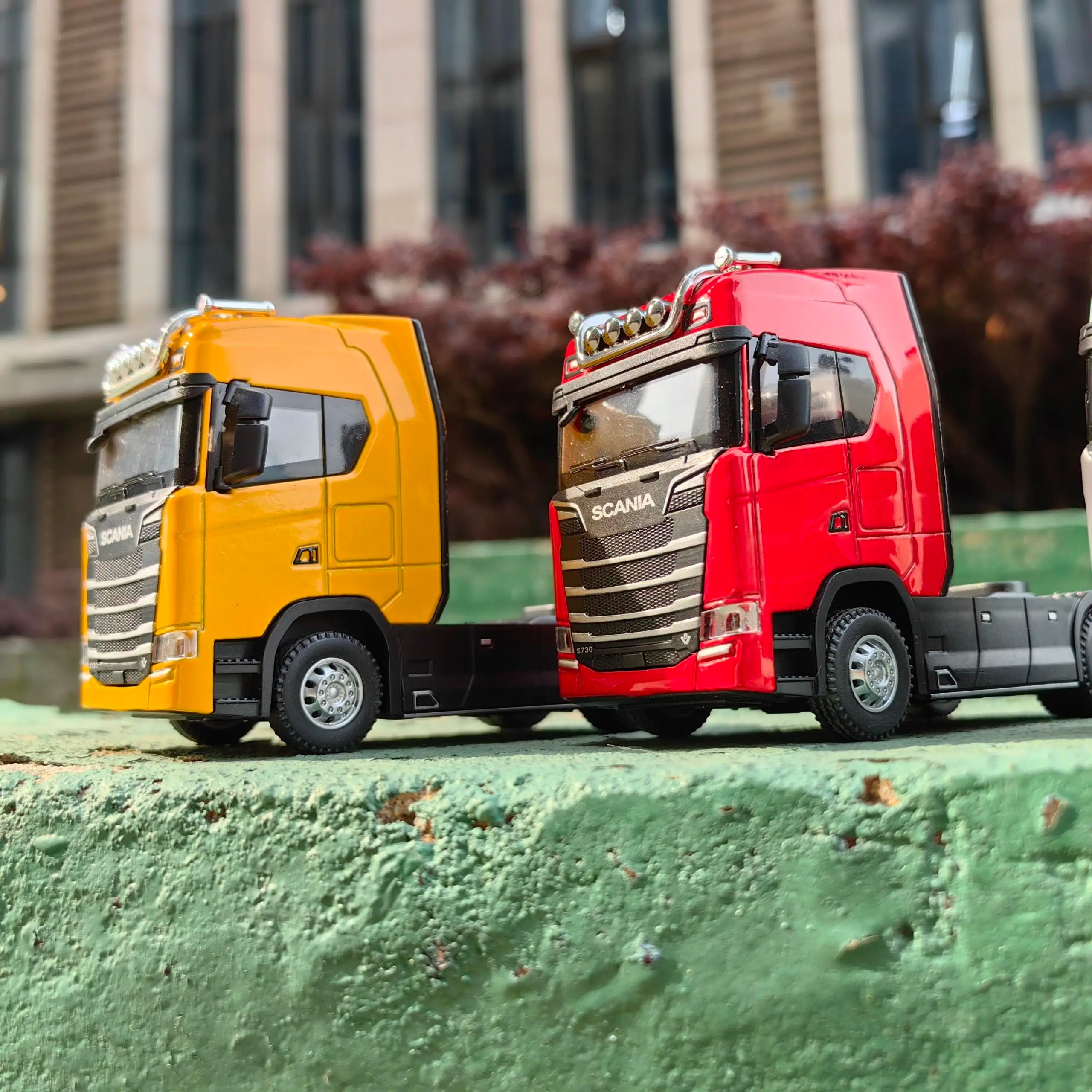 Mini Hauler Master – 1:50 Alloy Diecast Truck for Boys