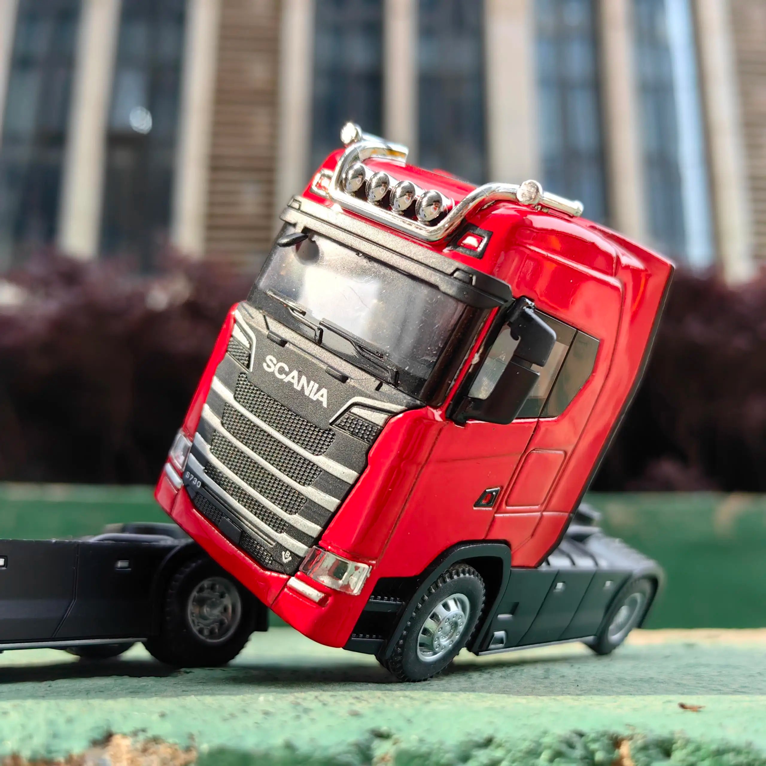 Mini Hauler Master – 1:50 Alloy Diecast Truck for Boys
