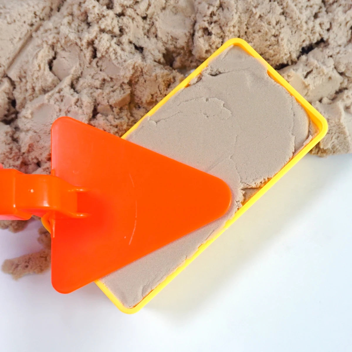 Snow & Sand Builder Set – 3-in-1 Moulds for Year-Round Fun